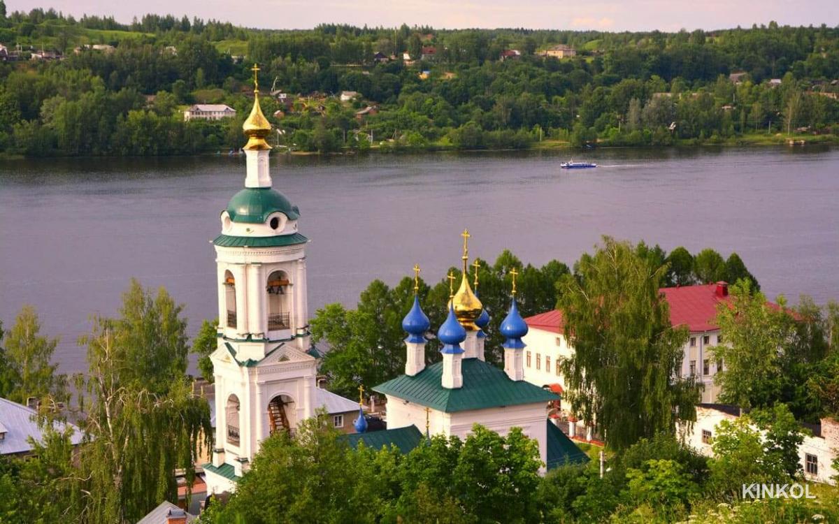 Церковь Варвары Великомученицы в Плёсе