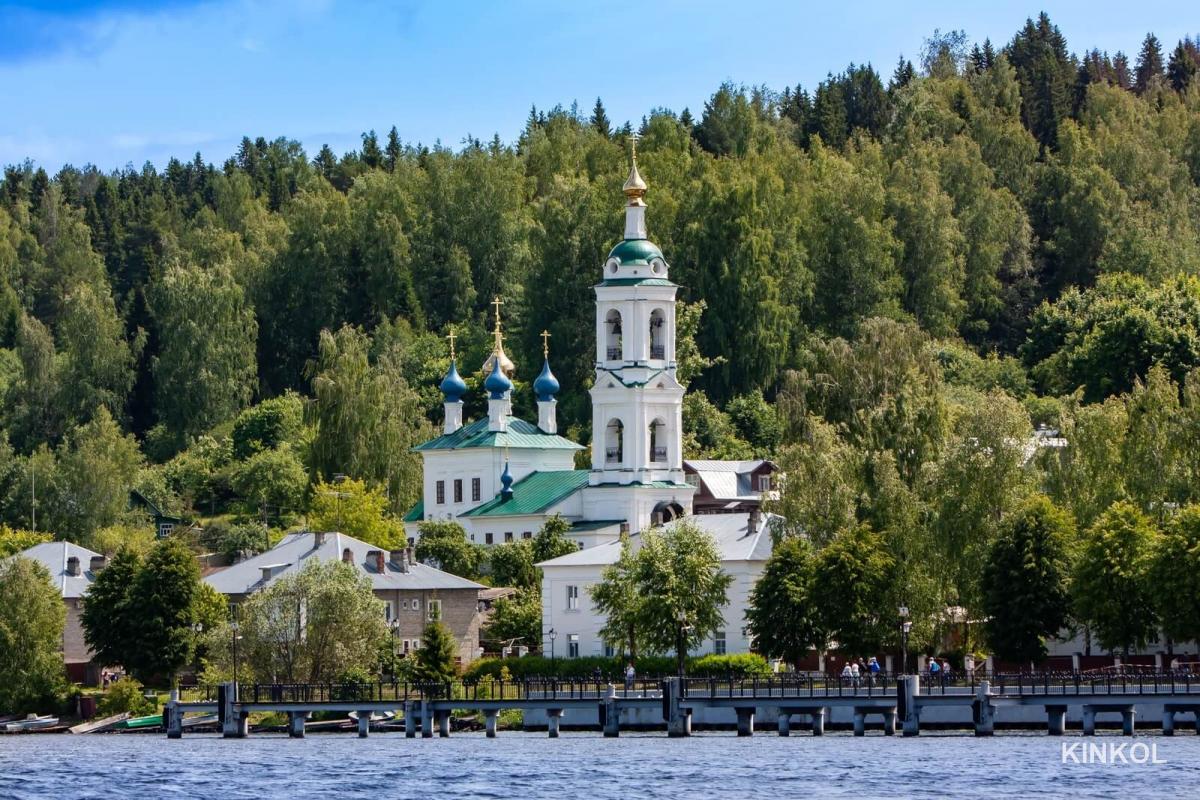 Варваринская церковь в Плёсе