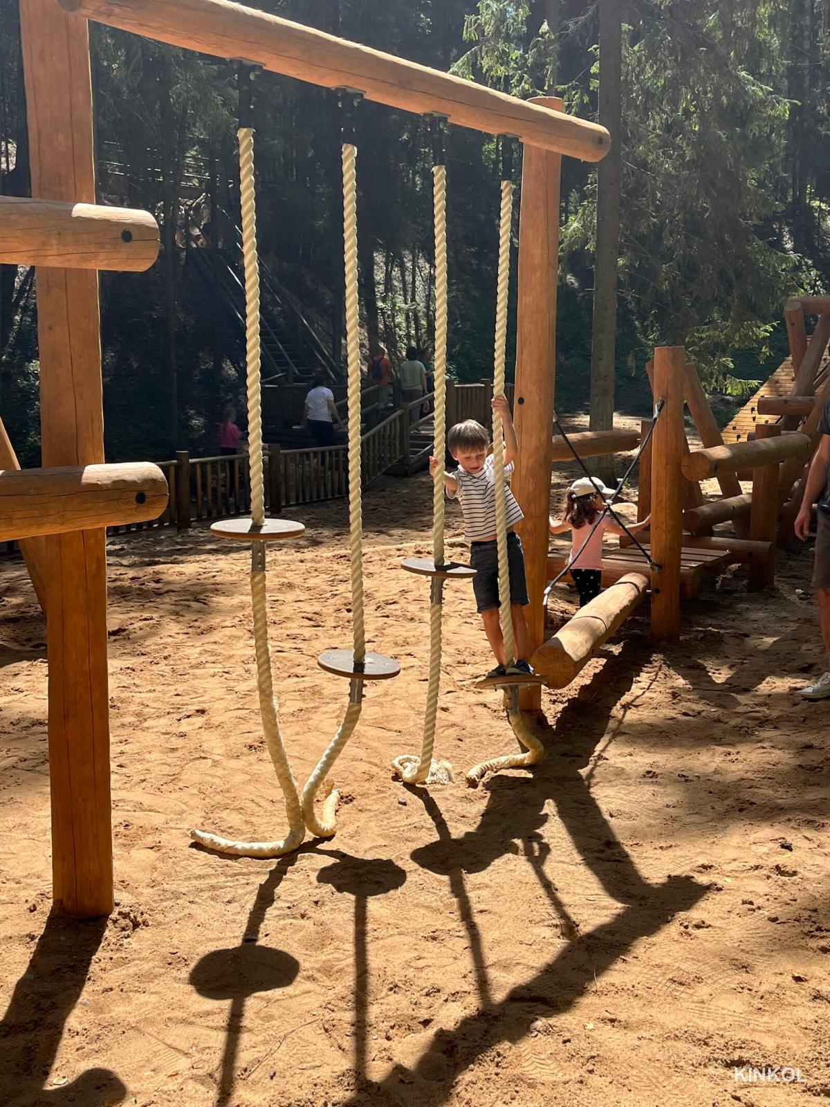 Детский городок в экопарке «Иволга» в Плёсе