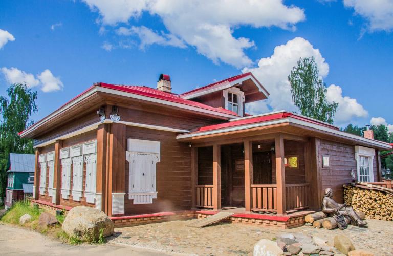 Музей фарфора, лаков и живописи