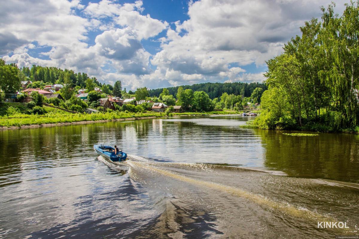 Речка Шохонка в Плёсе