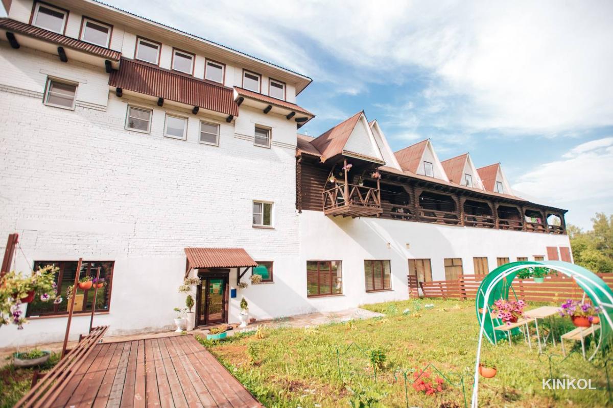 Отель «Галерея Ле'Витан»