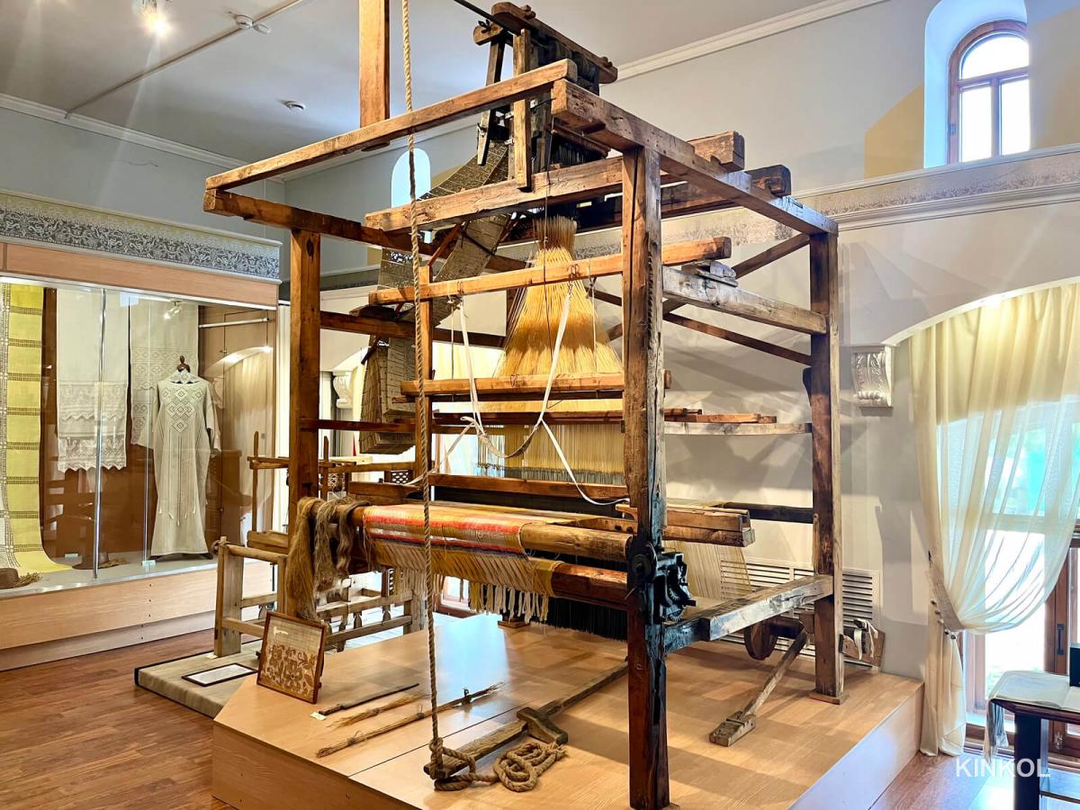 Экспозиция «Художественные промыслы Ивановского края»