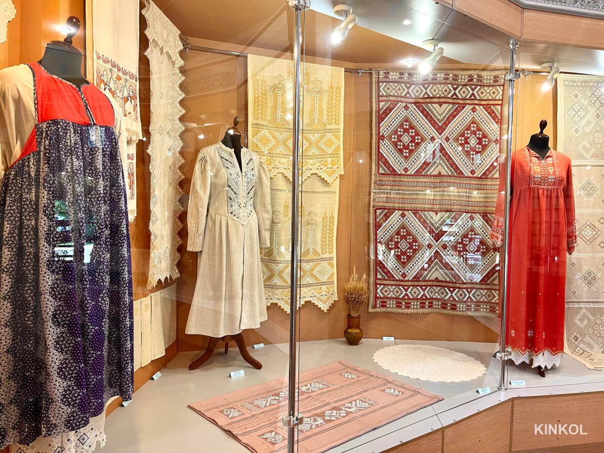 Зал Ивановской вышивки