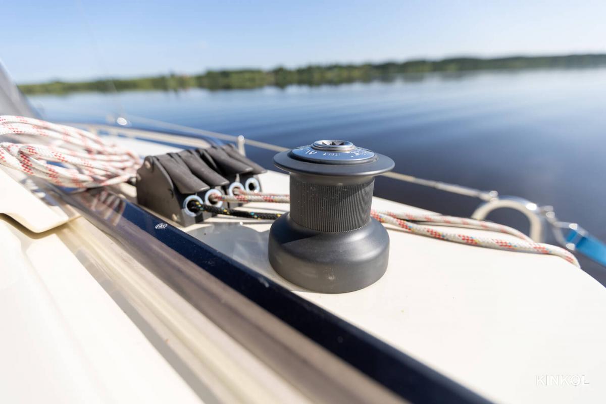 Парусная яхта Corleonis