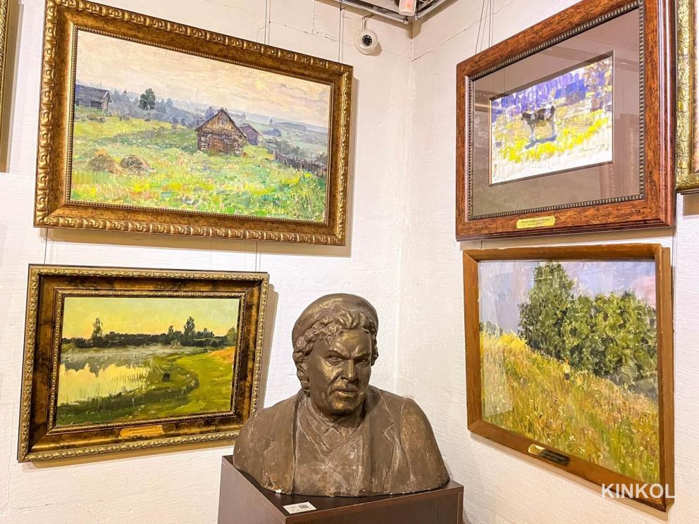 Галерея живописи Вячеслава Фёдорова в музее фарфора, лаков и живописи в Плёсе