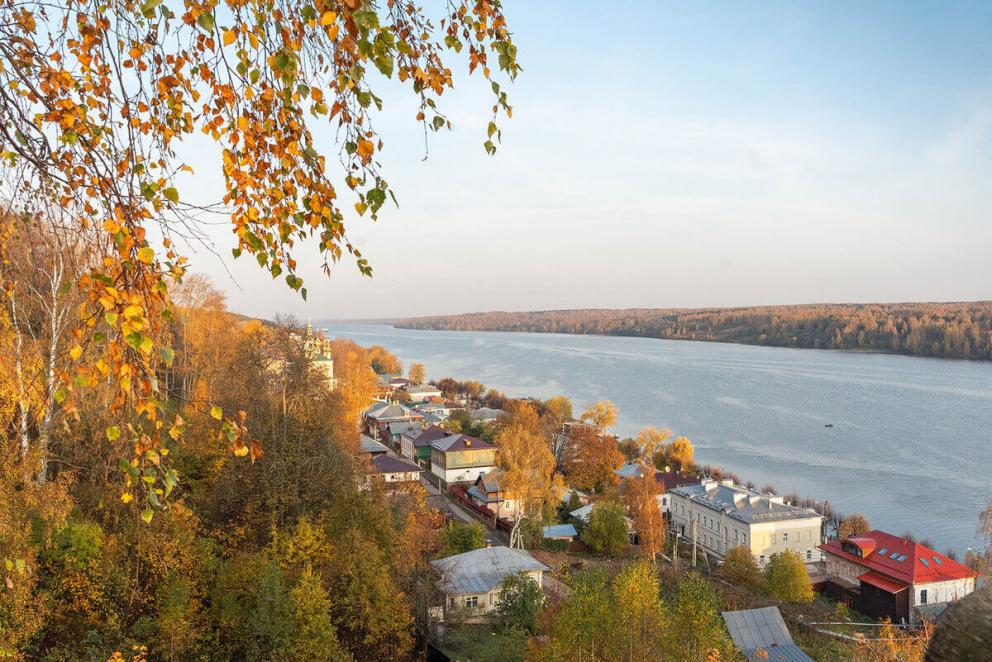 Вид на Волгу с Соборной горы