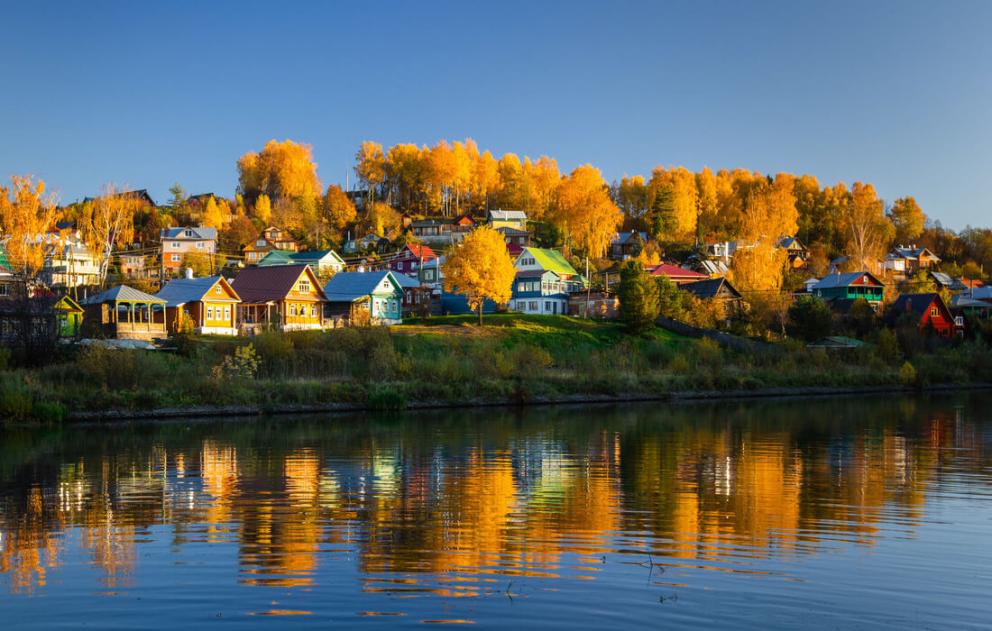 Речка Шохонка в Плёсе