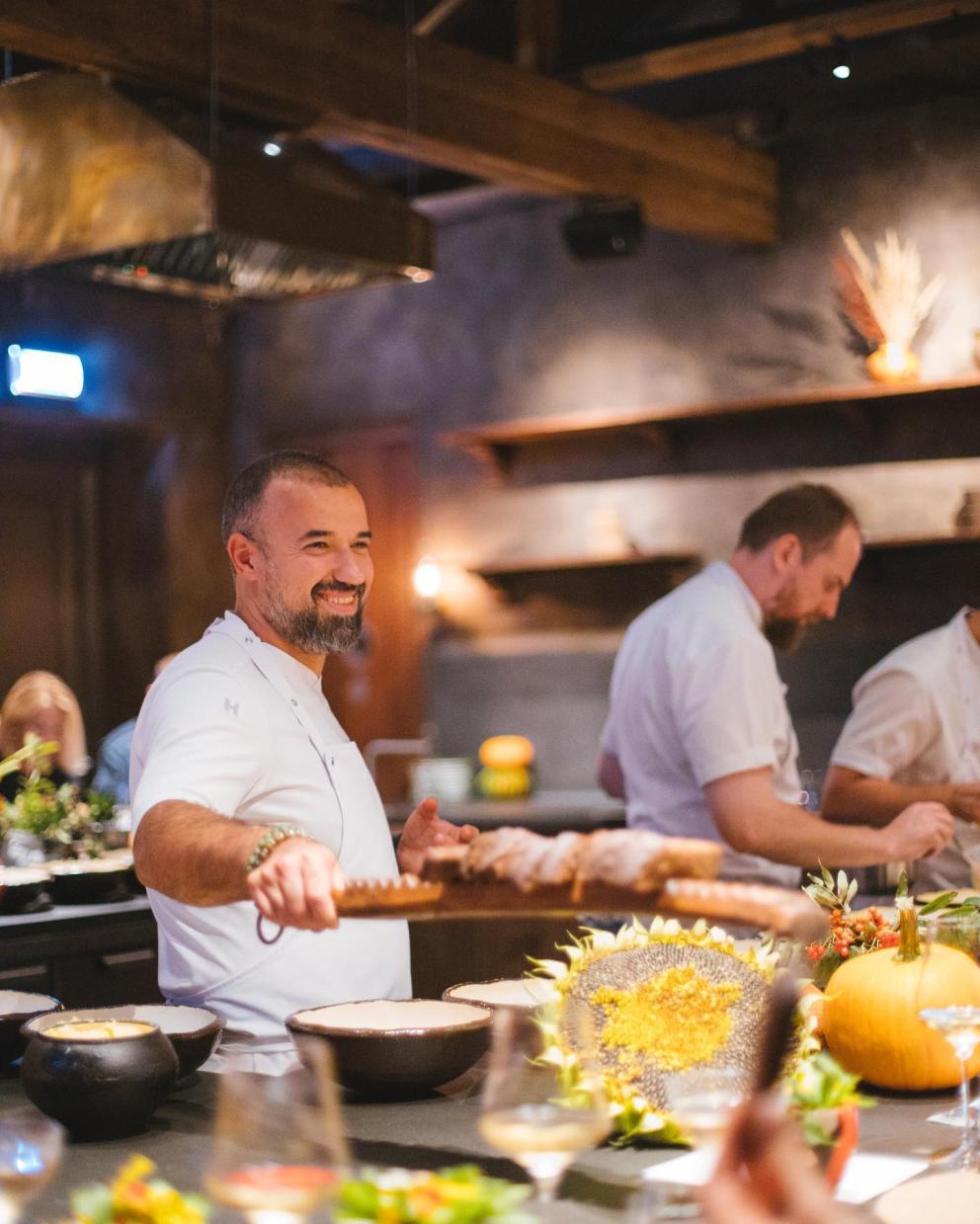 Ресторан «Ikra»